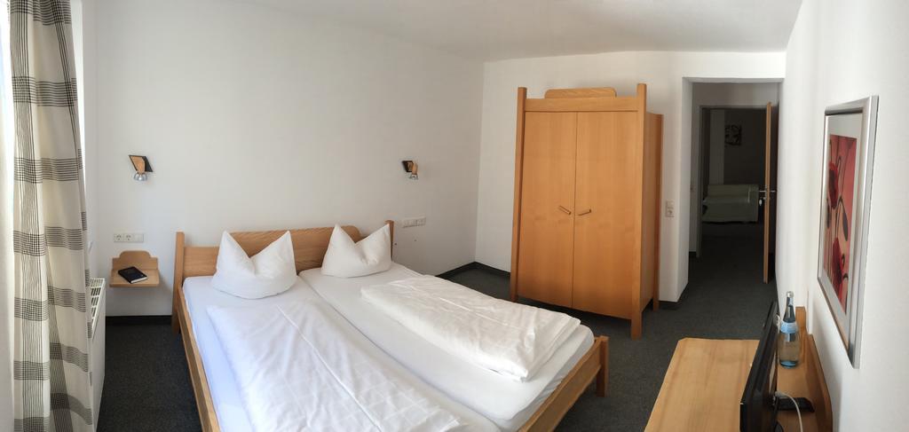 Gasthof Kreuz Bad Waldsee Ruang foto
