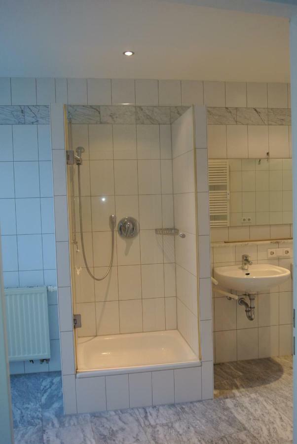 Gasthof Kreuz Bad Waldsee Bagian luar foto